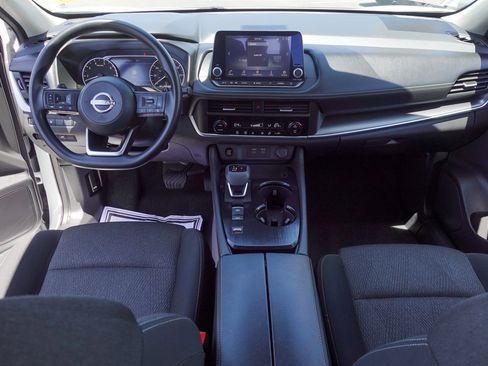 Used 2024 Nissan Rogue SV FWD image 22