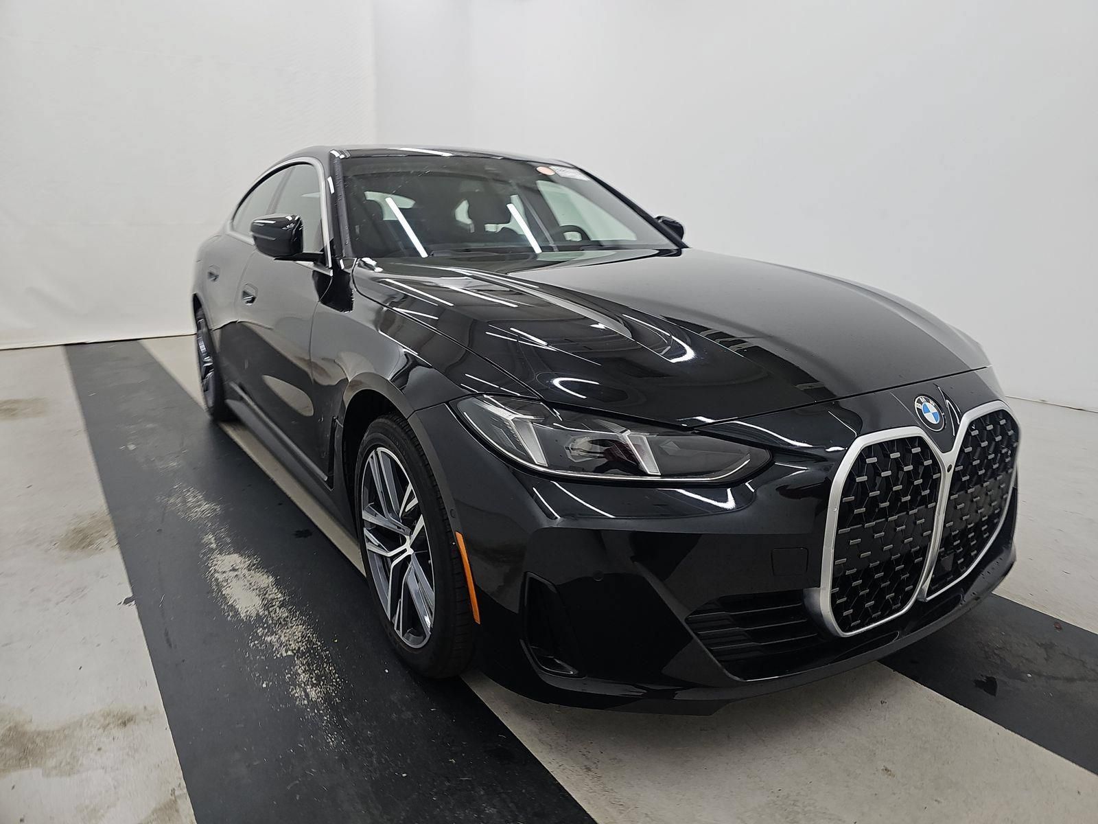 Certified 2025 BMW 430i w/ Premium Package RWD image 3