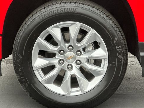 Used 2025 Chevrolet Silverado 1500 Custom image 43