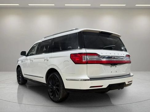 Certified 2021 Lincoln Navigator Reserve AWD/4WD image 17