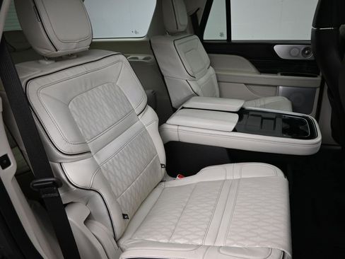 Used 2024 Lincoln Navigator Black Label image 26