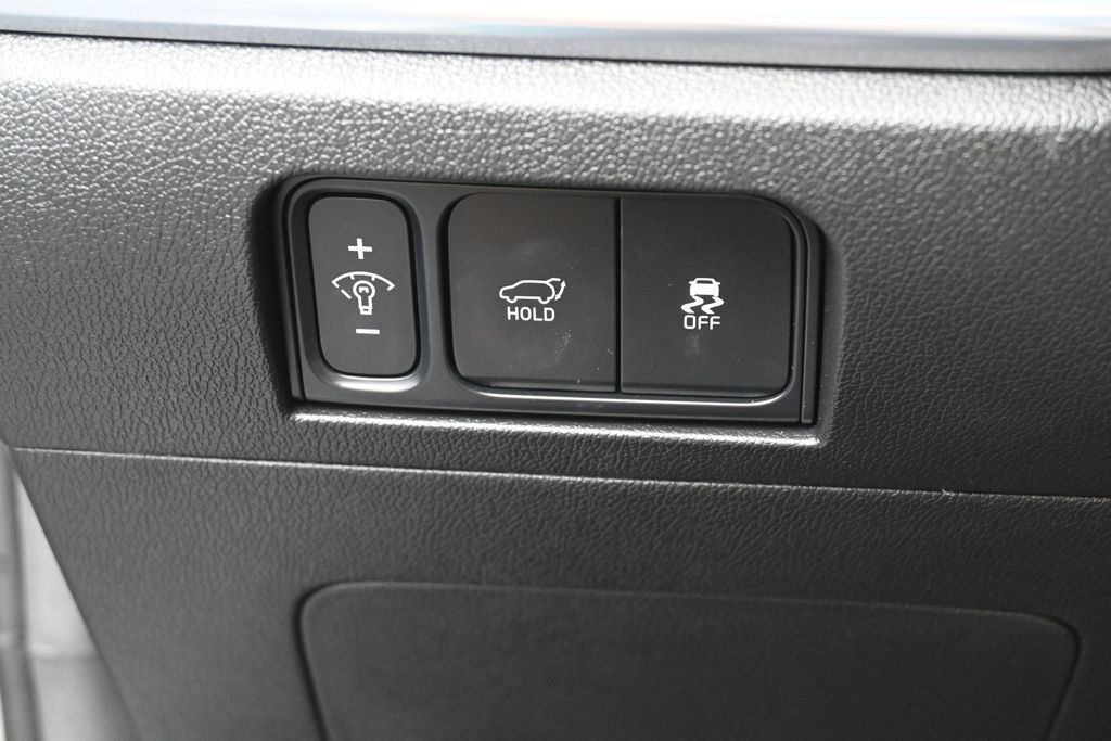 Used 2025 Kia Sorento SX AWD/4WD image 14