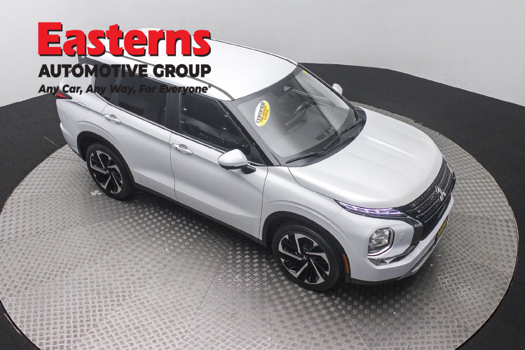 Used 2024 Mitsubishi Outlander SE AWD/4WD image 5