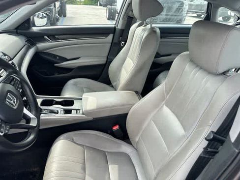 Used 2018 Honda Accord EX-L image 3