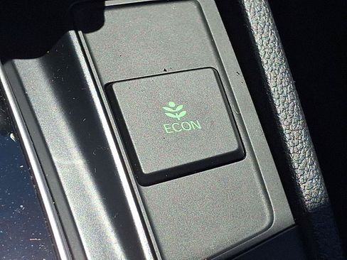 Used 2018 Honda CR-V EX-L image 26