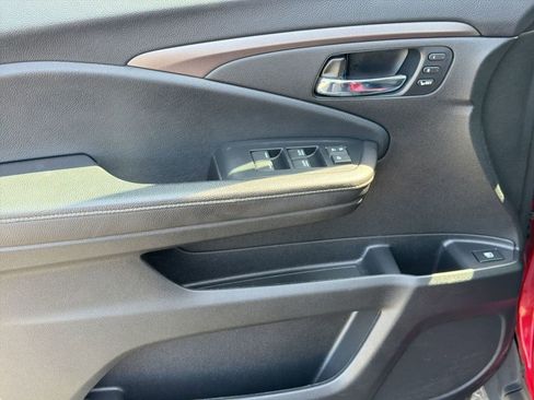 Used 2021 Honda Ridgeline RTL image 13