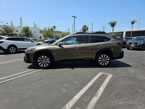Certified 2024 Subaru Outback Touring XT AWD/4WD image 4