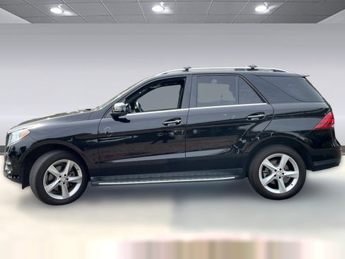Used 2017 Mercedes-Benz GLE 350 4MATIC image 2