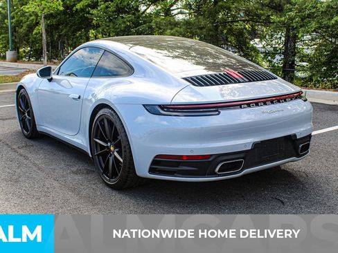 Used 2024 Porsche 911 Carrera RWD image 4