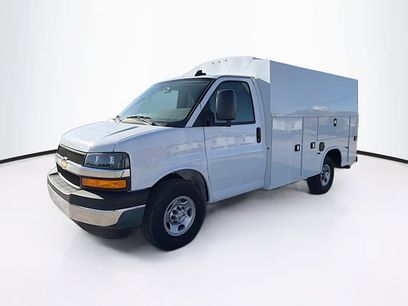 New 2025 Chevrolet Express 3500 w/ Power Convenience Package