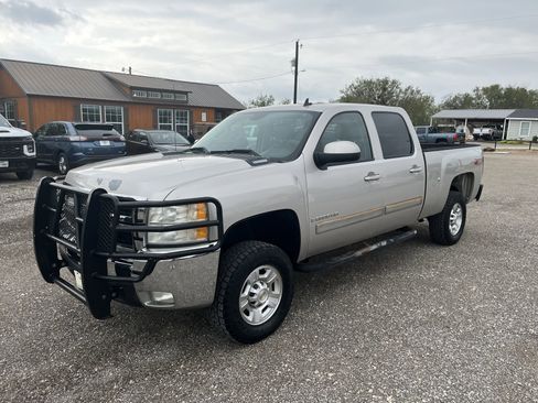 Used 2008 Chevrolet Silverado 2500 LTZ w/ Suspension Package, Off-Road image 1