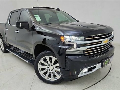 Used 2021 Chevrolet Silverado 1500 High Country w/ Technology Package image 1