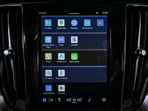 Certified 2025 Volvo V60 B5 Cross Country Plus image 15