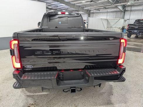Used 2026 Ford F450 Platinum AWD/4WD image 4