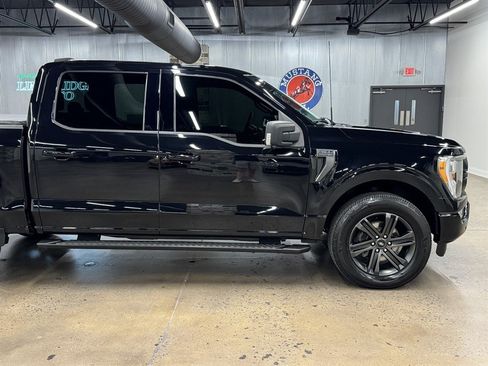 Used 2021 Ford F150 XLT w/ Equipment Group 302A High AWD/4WD image 19