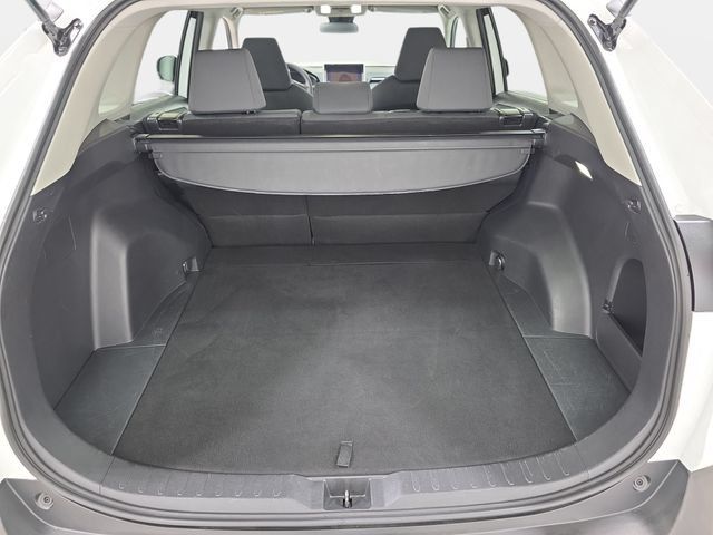 Certified 2025 Toyota RAV4 XLE AWD/4WD image 30