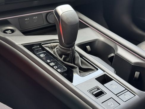 New 2026 Nissan Sentra SV w/ SV Convenience Package FWD image 21