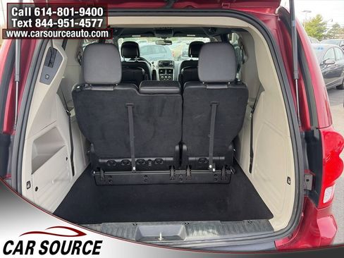 Used 2014 Dodge Grand Caravan SXT image 7