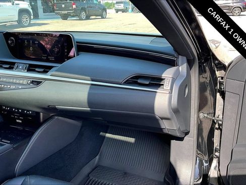 Used 2021 Lexus ES 300h w/ Accessory Package 2 FWD image 25