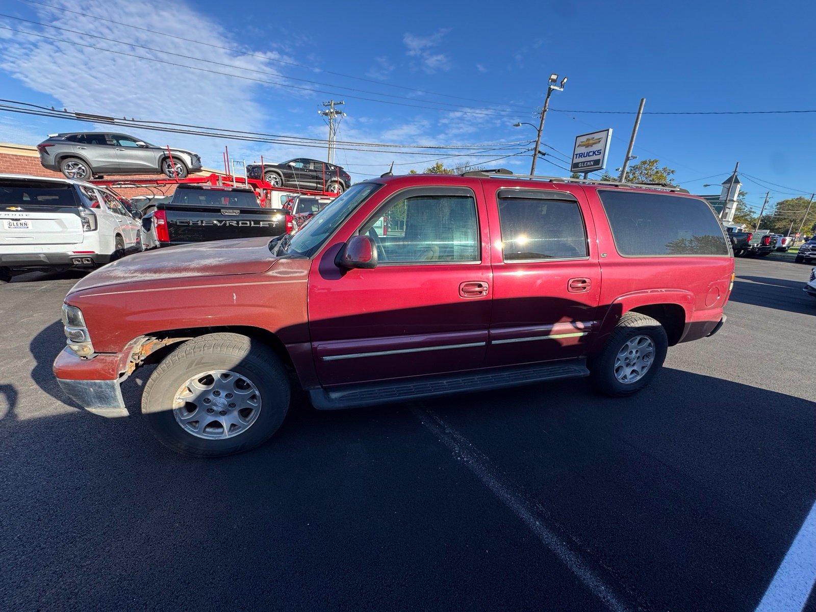 Used 2004 Chevrolet Suburban LT w/ Preferred Equipment Group AWD/4WD image 3