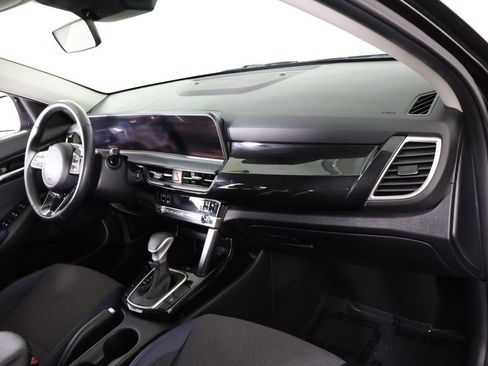 Used 2024 Kia Seltos S image 26