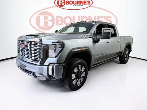 Used 2024 GMC Sierra 2500 Denali w/ Denali Reserve Package AWD/4WD image 8