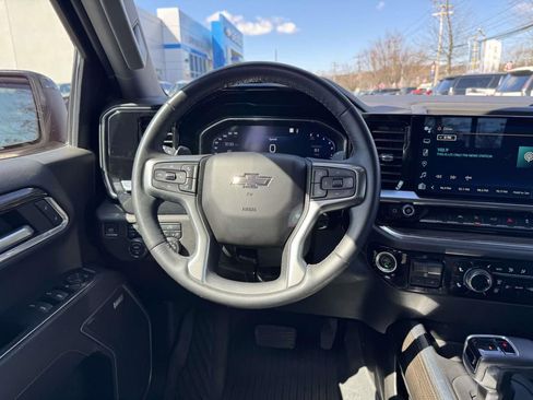 Used 2023 Chevrolet Silverado 1500 RST w/ Convenience Package II AWD/4WD image 12