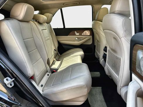 Used 2021 Mercedes-Benz GLE 350 4MATIC w/ 3rd Row Seat Package image 20