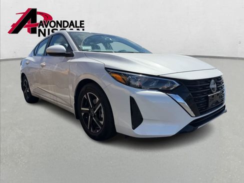 Certified 2025 Nissan Sentra SV w/ Trunk Package image 5