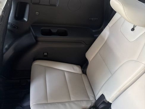 Used 2022 Kia Telluride EX w/ EX Premium Package FWD image 32
