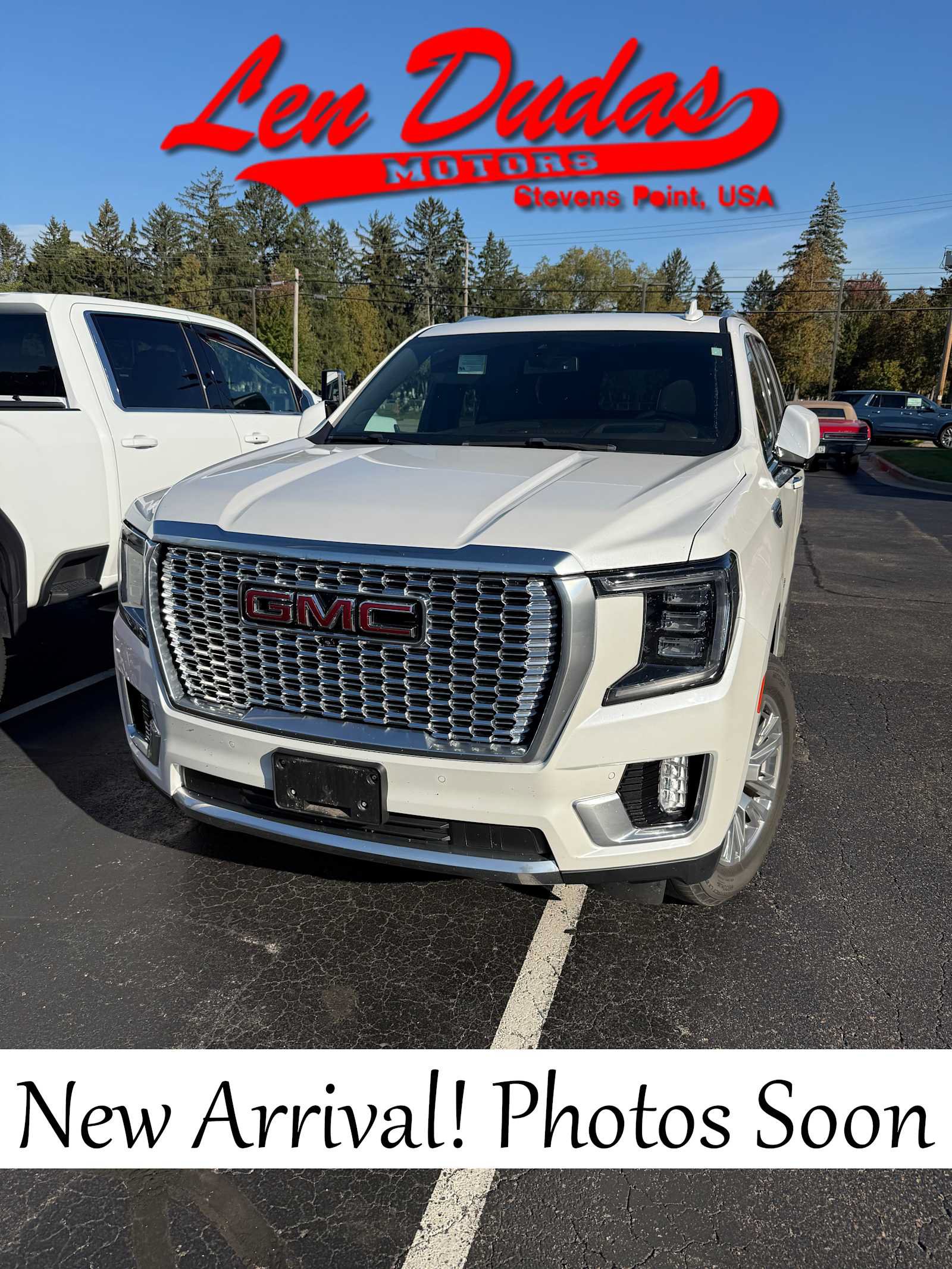 Used 2022 GMC Yukon Denali w/ Max Trailering Package AWD/4WD image 1