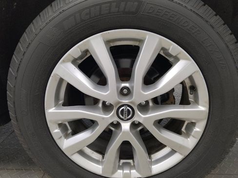 Used 2020 Nissan Rogue SV AWD/4WD image 31