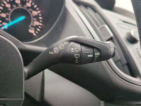 Used 2017 Ford Escape SE image 24