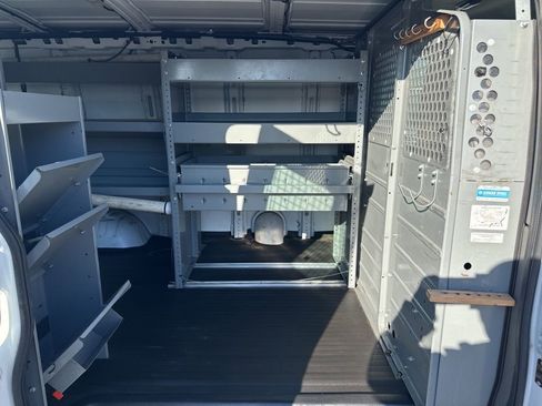 Used 2015 Chevrolet Express 2500 Work Van image 19