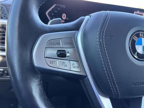 Used 2023 BMW X7 xDrive40i w/ Premium Package image 22