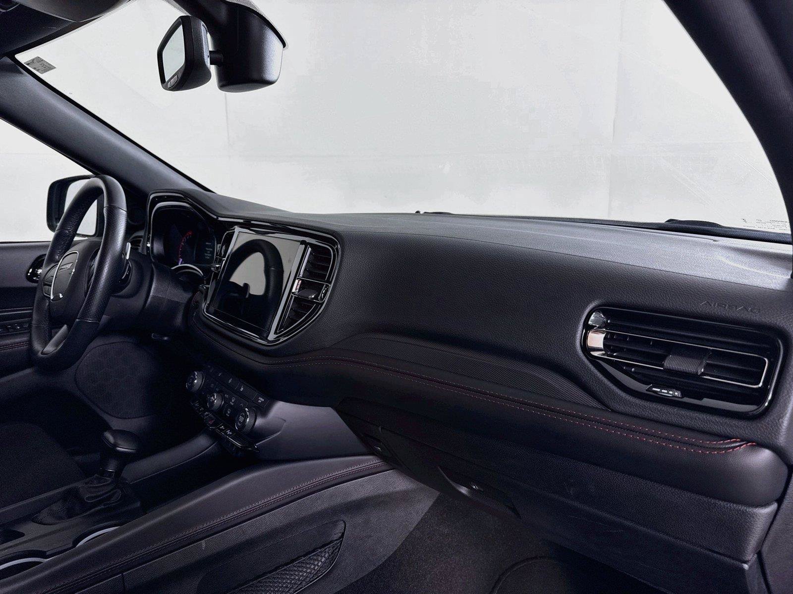 Used 2025 Dodge Durango GT AWD/4WD image 30
