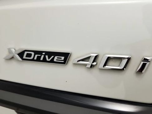 Used 2024 BMW X7 xDrive40i w/ Executive Package AWD/4WD image 34