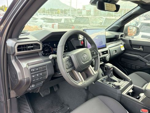 New 2026 Toyota Tacoma TRD Off-Road w/ TRD Off Road Upgrade Package AWD/4WD image 7