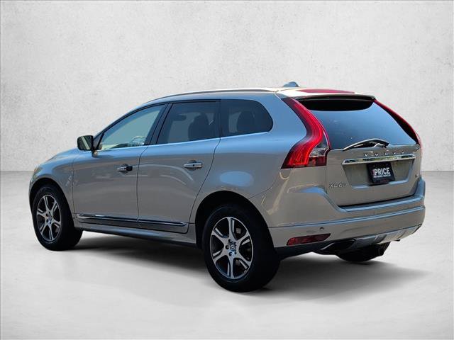 Used 2015 Volvo XC60 T6 w/ Proximity Package FWD image 7