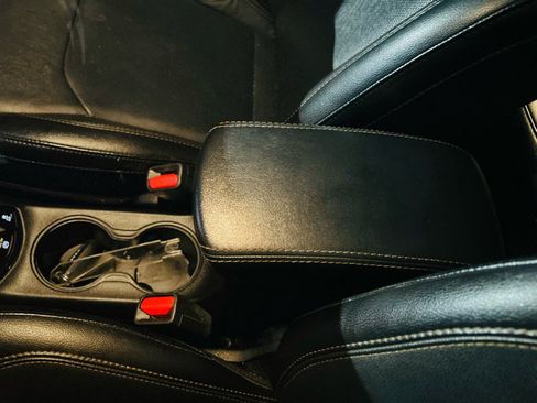 Used 2021 Jeep Compass Limited image 28