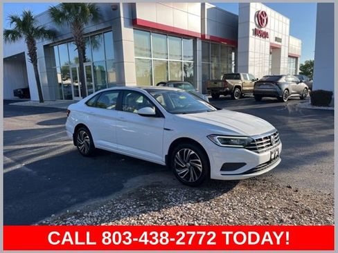 Used 2020 Volkswagen Jetta SEL FWD image 1