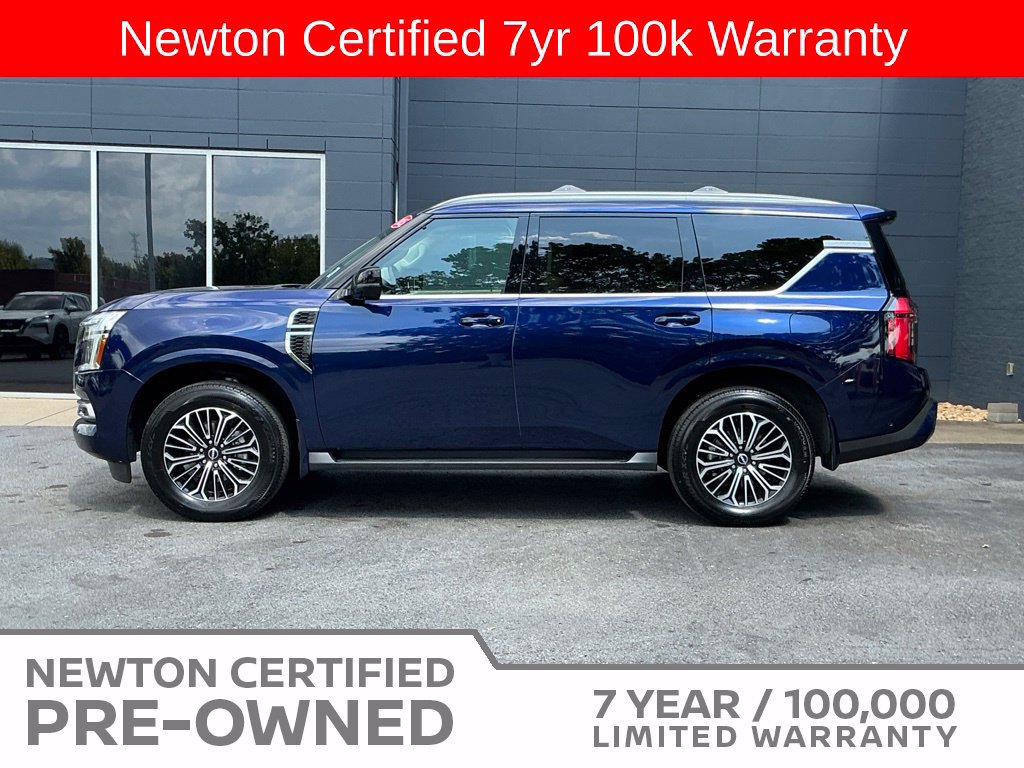 Used 2025 Nissan Armada Platinum w/ Convenience Package RWD image 3