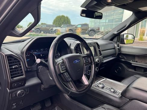 Used 2021 Ford Expedition Max Limited AWD/4WD image 9