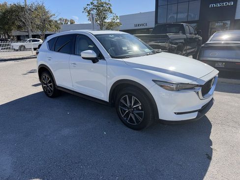 Used 2017 MAZDA CX-5 Grand Touring image 1
