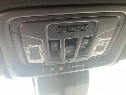 New 2026 GMC Sierra 1500 AT4 w/ AT4 Premium Package AWD/4WD image 30