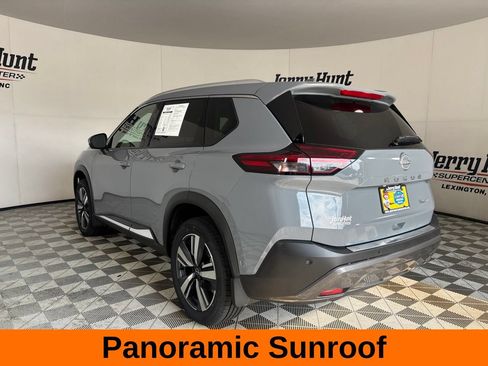 Used 2023 Nissan Rogue SL w/ SL Premium Package AWD/4WD image 9