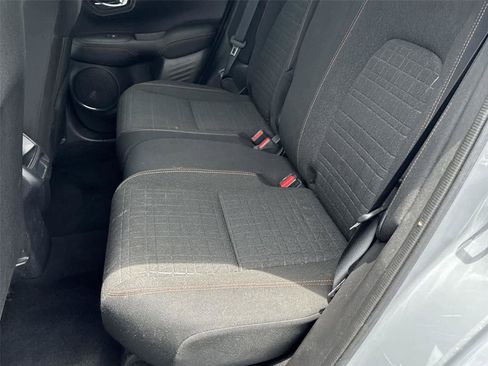 Used 2024 Honda HR-V Sport image 16