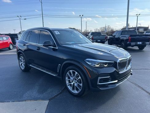 Used 2022 BMW X5 xDrive40i w/ Premium Package AWD/4WD image 23