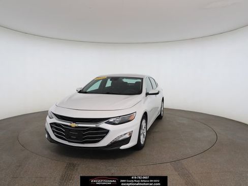 Used 2023 Chevrolet Malibu LT image 1