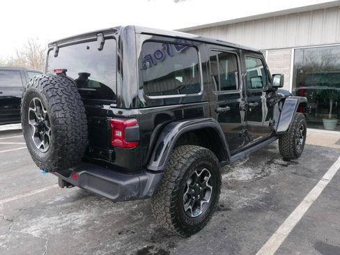 Used 2021 Jeep Wrangler Unlimited Rubicon 4xe w/ Cold Weather Group AWD/4WD image 4